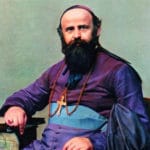 Foto de São Daniel Comboni com vestes episcopais. Está com solidéu e crucifixo ao peito. Possui barba negra longa