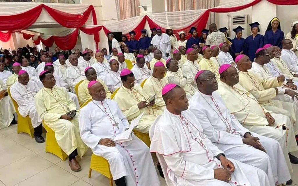 Conferência episcopal da Nigéria condena abusos litúrgicos e pede rigor