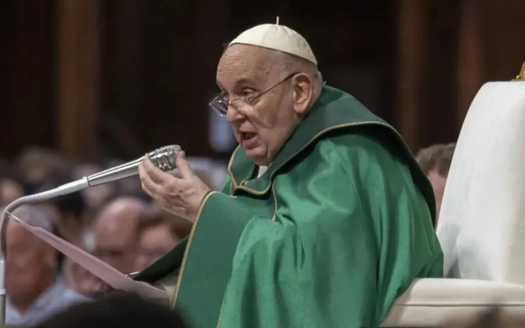 A música não é ornamento, mas parte essencial da liturgia, diz o papa Francisco